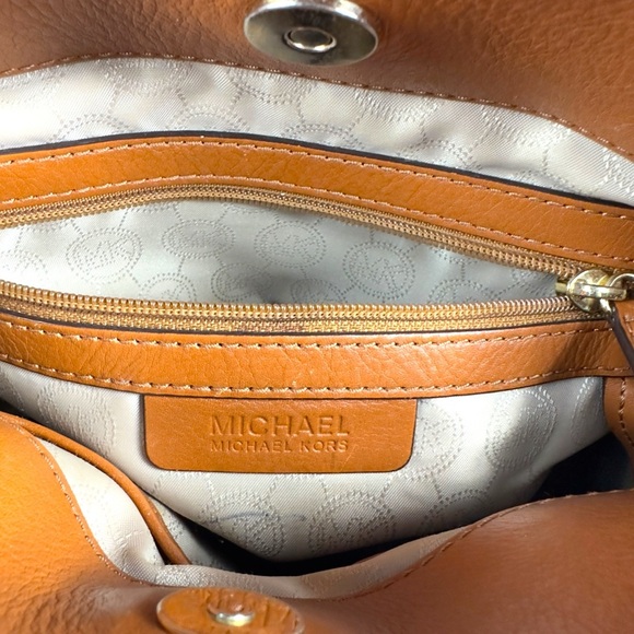 Michael Kors Hamilton Logo Satchel - Picture 15 of 16